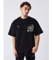 CAMISETA NEGRA BOLSILLO CON FLORES PXP
