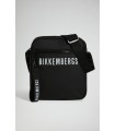 RIÑONERA PLANA NEGRA BIKKEMBERGS GRANDE/LETRAS BLANCAS